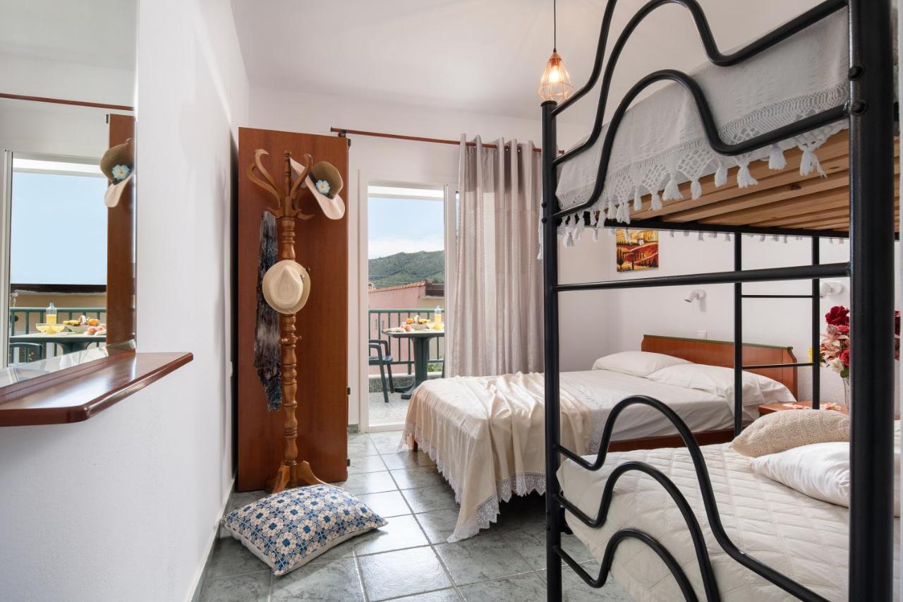 Studios Halkia Торони Экстерьер фото