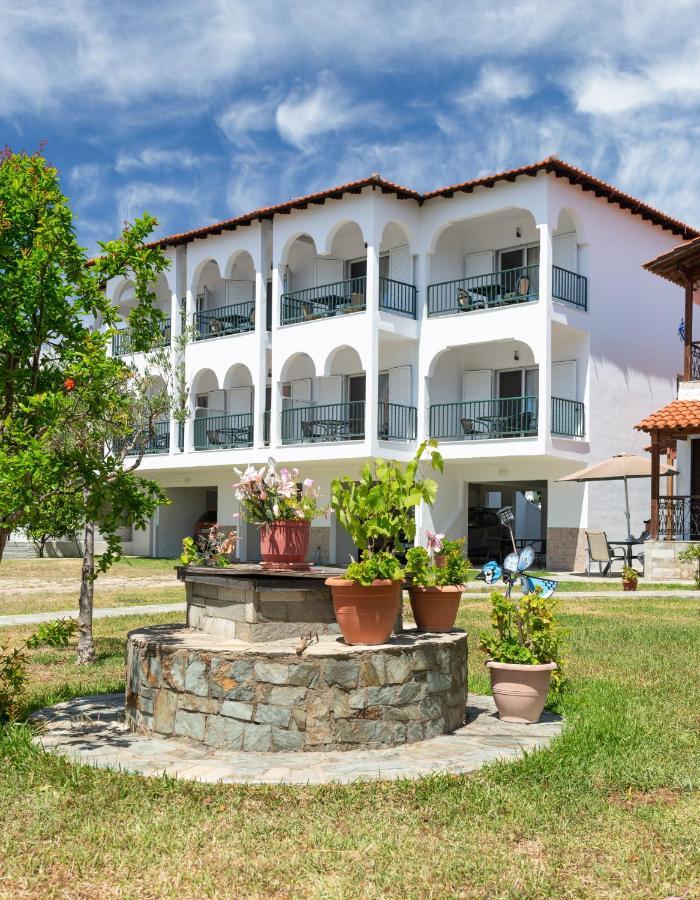 Studios Halkia Торони Экстерьер фото
